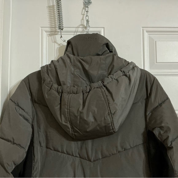 Calvin Klein Performance Women’s Quilted Puffer Jacket with Hood Size S - Picture 6 of 14